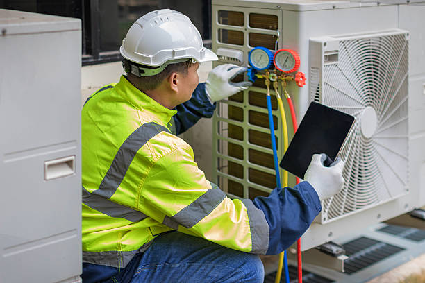 Professional Emergency Hvac technician working in North Prairie, WI